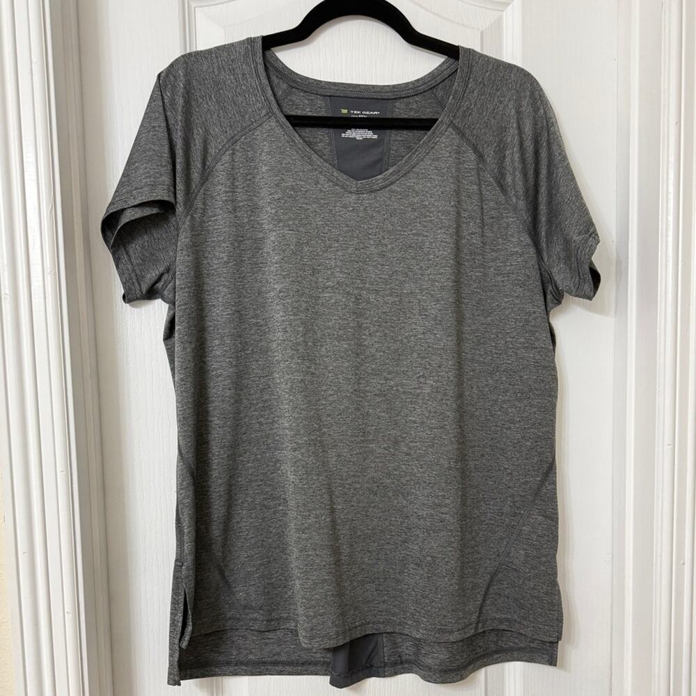 Tek Gear Drytek gray workout top size XL